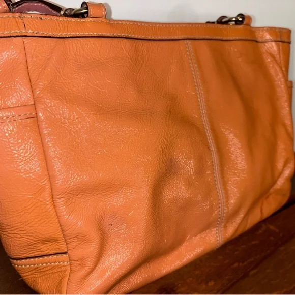 Coach 2011 Peach Patent Leather East-West Tote - Picture 5 of 16